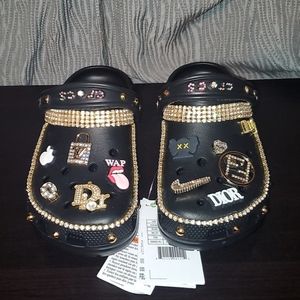 Crocs blinged out black size 6 brand new